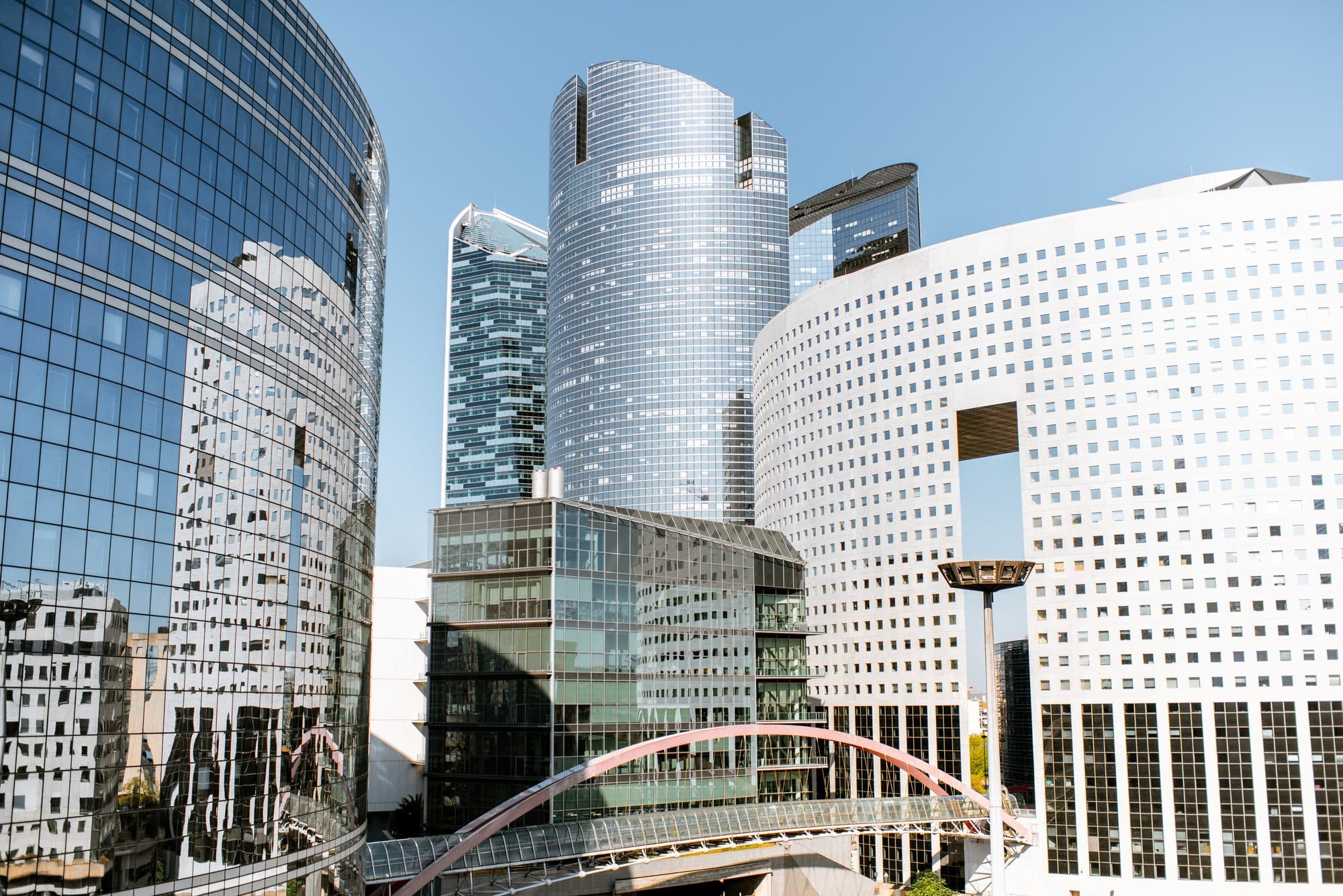Tours de bureaux du quartier d'affaires de La Défense